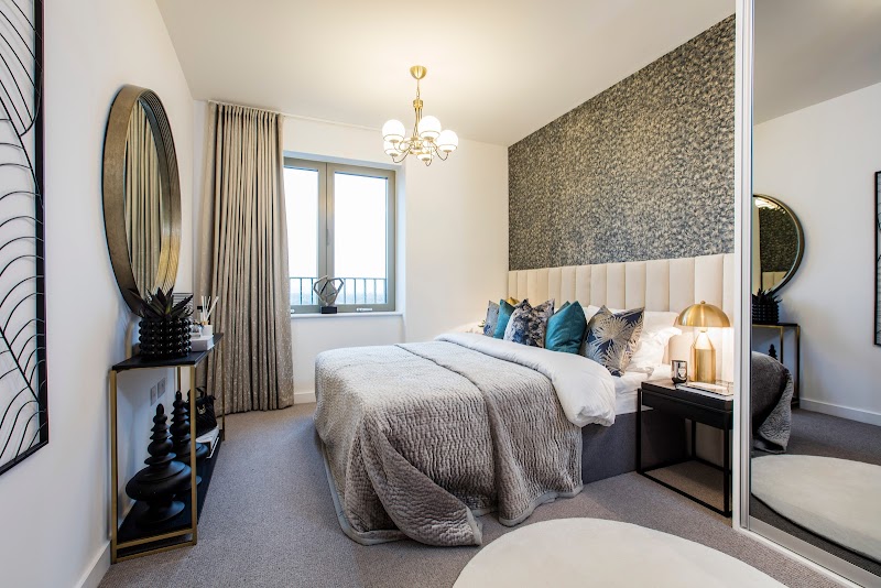 Gallions Point photo 2