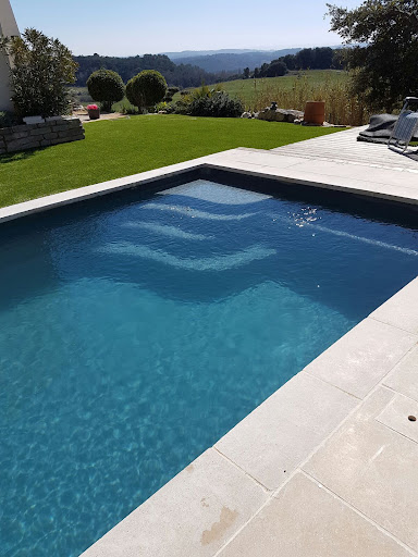 Photo de Inter Piscines à Cuges-les-Pins (13780)