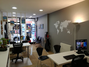 Photo n°10 de AMBASSADE FRAM La Rochelle Voyages à La Rochelle (Agence de voyages)