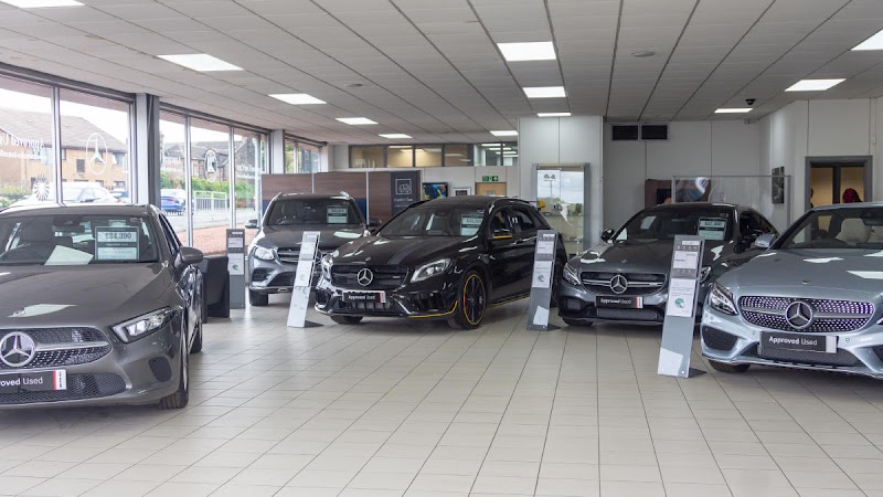 Mercedes-Benz of Hamilton photo 2