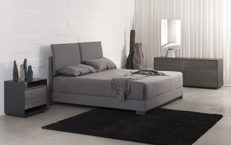 Jensen-Lewis Furniture by null