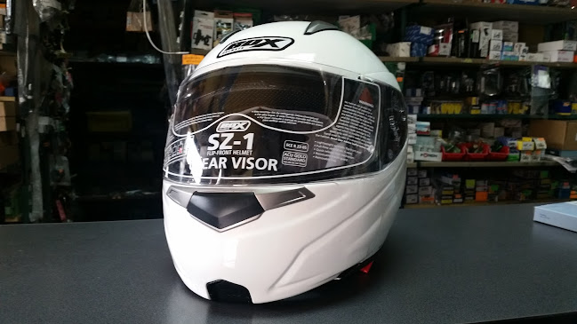 Złota 2, 28-200 Staszów