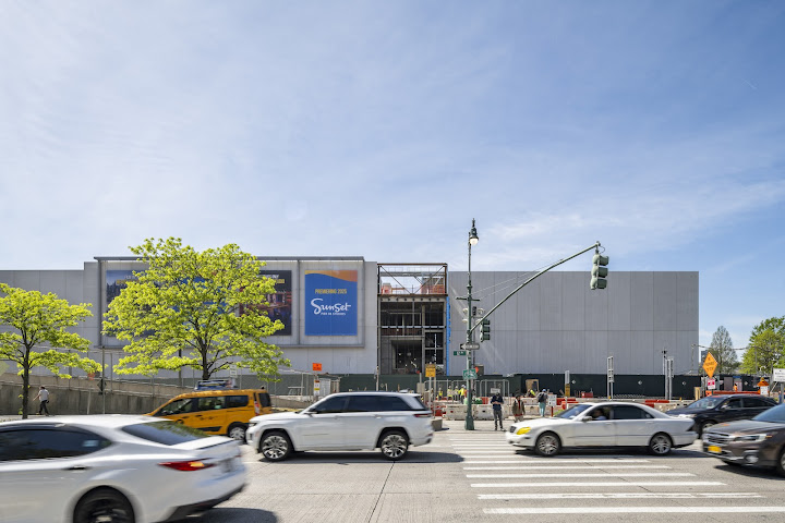 Sunset Pier 94 Studios by null