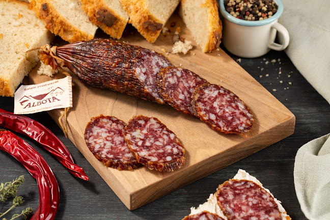 Băcănia Albota - Magazin de fructe