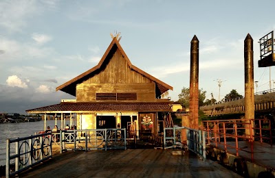 Photos of Rahan Untung Floating Cafe