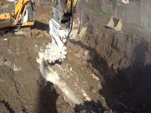 Photo n°6 de Grand Lieu TP à La Limouzinière (Agence de location de poids lourds)