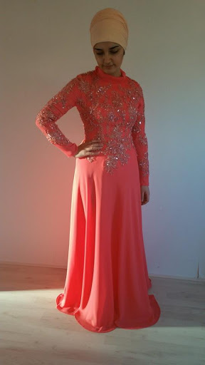 Sara's Couture - Thumbnail