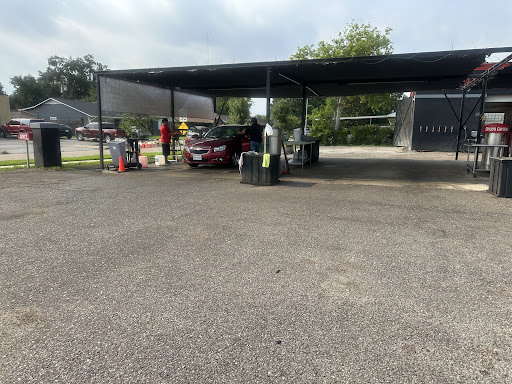 Emilio’s Hand Car Wash