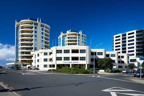 Oceanside Resort & Twin Towers by null