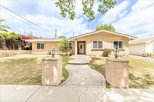 Rachel Krikorian with JohnHart Real Estate La Crescenta-Montrose Gallery - United States