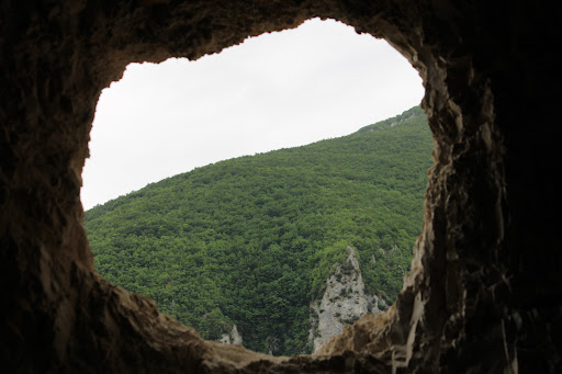 Galleria nella roccia Gallery - Italy