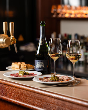 Le Mouton Blanc by null