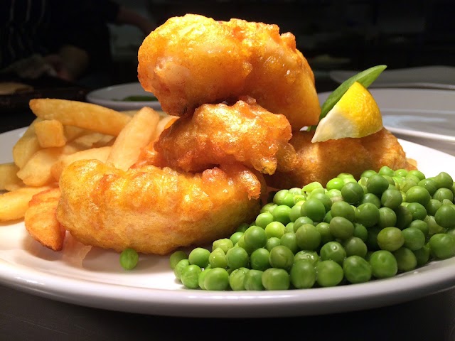 Waves Cliff-top Bar & Restaurant