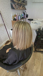 Photo n°30 de Laurence Atelier Coiffure à La Tremblade (Salon de coiffure)