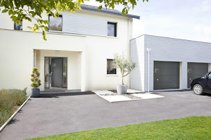Photo n°30 de DECEUNINCK - BOUCHARDES FERMETURES à Crêches-sur-Saône (Magasin de stores et de rideaux)