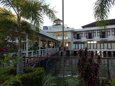 Photos of Mahkota Kayong Hotel