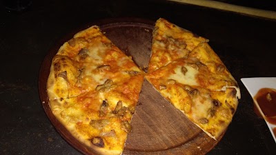Photos of Treehouse