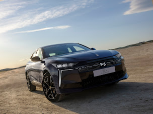 Photo n°4 de DS STORE Mantes Buchelay - Groupe Vauban à Buchelay (Vendeur de voitures d'occasion)