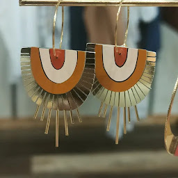 Photo n°14 de Appartement 11 à Saône (Magasin de vêtements pour hommes)