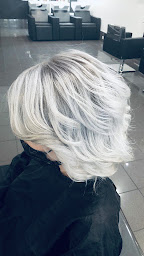 Photo n°21 de MX Coiffure à Martigues (Salon de coiffure)