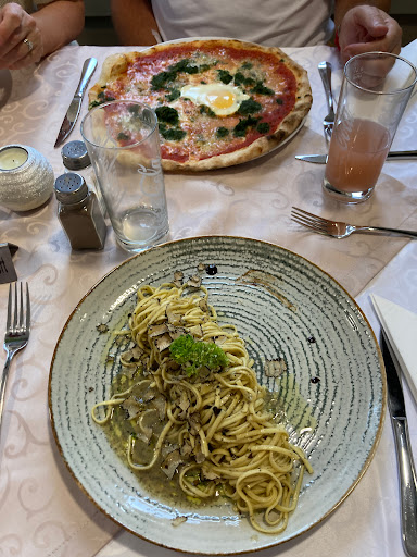 Ristorante Pizzeria Costa Smeralda - Thumbnail