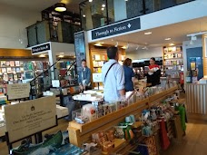 Waterstones brighton