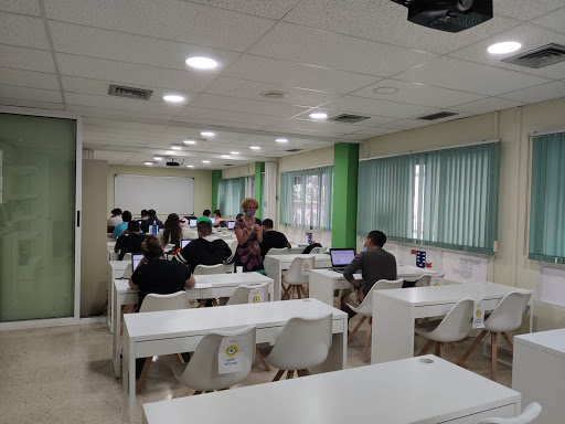 Liceo 2000 - Centro de formación de desempleados, ocupados y empresas - Academía de Oposiciones