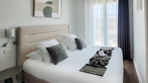 Photo n°17 de Le Suffren, Hôtel et Appartements 4 étoiles, Port Grimaud à Grimaud (Appartement de vacances)