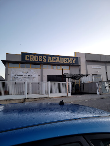 Cross Academy - Visual