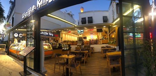 Waffle king cafe