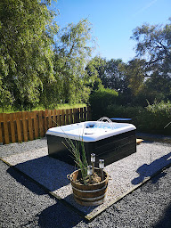 Photo n°19 de Le Domaine de Coat Rogan, 4 Gîtes, 4 Chambres d'hôtes et ses tables d'hôtes. à La Roche-Jaudy (Gîte)