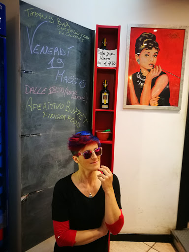 Bar Tiffany Di Brunori Eliana - Thumbnail