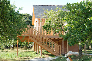 Photo n°18 de La Bourousais -Chambres d'hôtes- Cabane Perchée - Hébergement insolite en Bretagne à Val d'Anast (Hôtel)