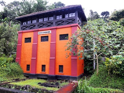 Photos of Kadigamuwa Railway Station