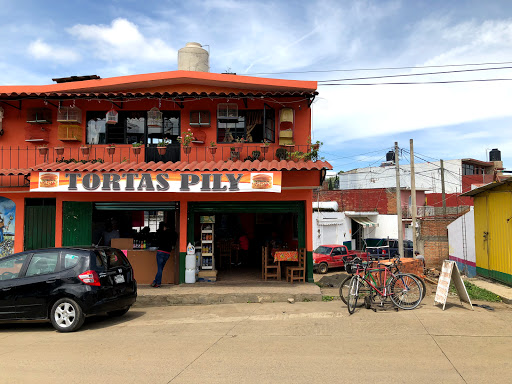 Tortas Pily Logo