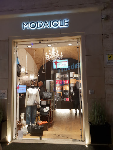 Modaiole Showroom - Visual