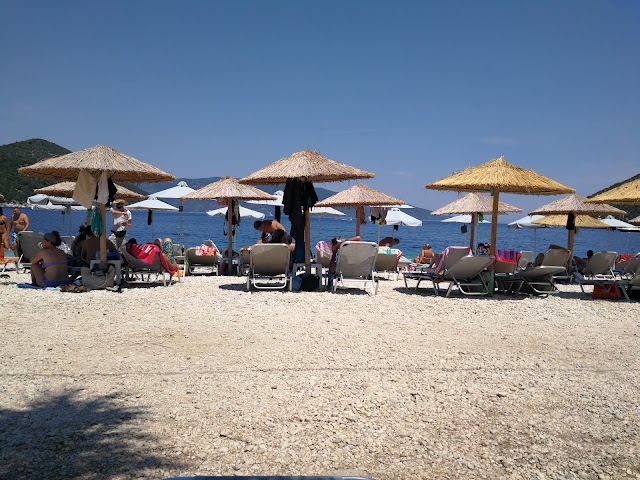 Antisamos Beach