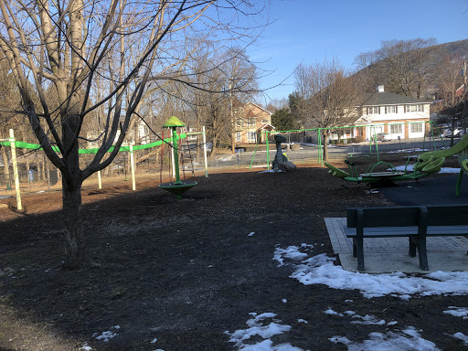 Cornwall on Hudson Elementary School Gallery - United States