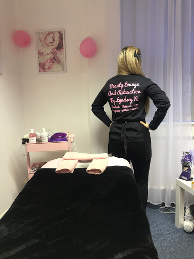 Beauty Lounge and Relaxation - Beauty & Training - Thumbnail