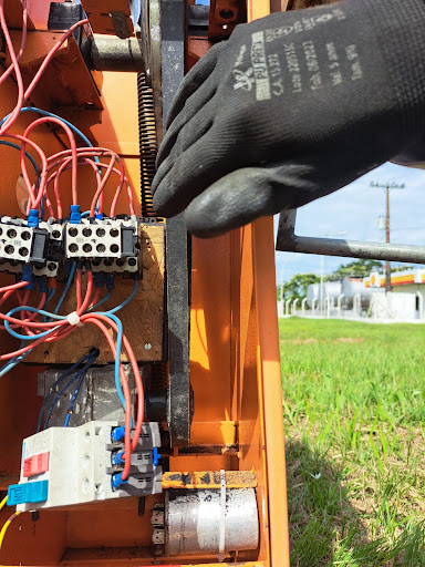 Eletricista rio branco- Adroaldo