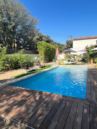 Photo de Piscine Desjoyaux à Grans (13450)