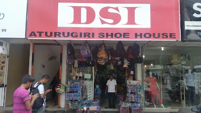 Photos of Athurugiriya Shoe House