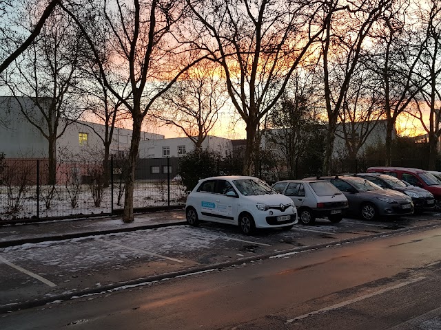 Lycée René-Josué Valin