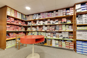 Photo n°5 de Chaussures Bourgeois - Gagnière à Romilly-sur-Seine (Magasin de chaussures)