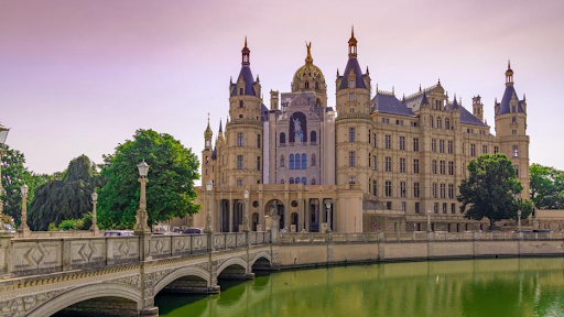 ORANGE Immobilienagentur Schwerin