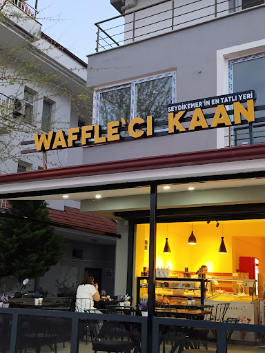 Waffle'cı Kaan Seydikemer