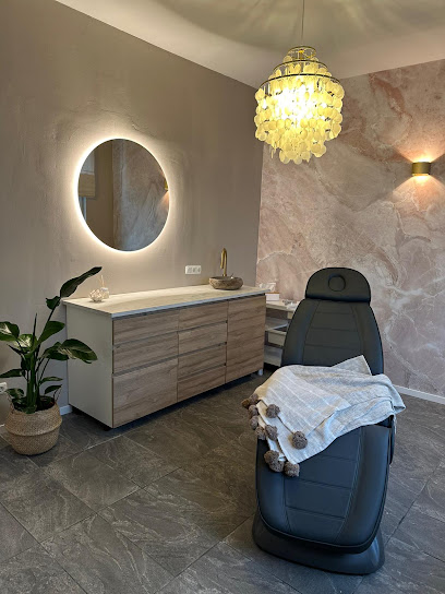 Melissa Wefers - Permanent Make-up, med. Brustwarzentätowierung & Removal in Oberhausen