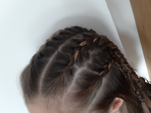 Photo n°3 de Dorothée François à Camaret-sur-Aigues (Salon de coiffure)