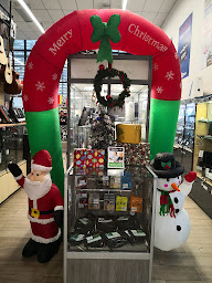 Photo n°15 de Cash-Web Roubaix à Roubaix (Magasin d'instruments de musique d'occasion)