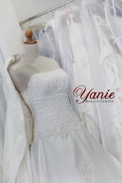 photo of Yanie Salon